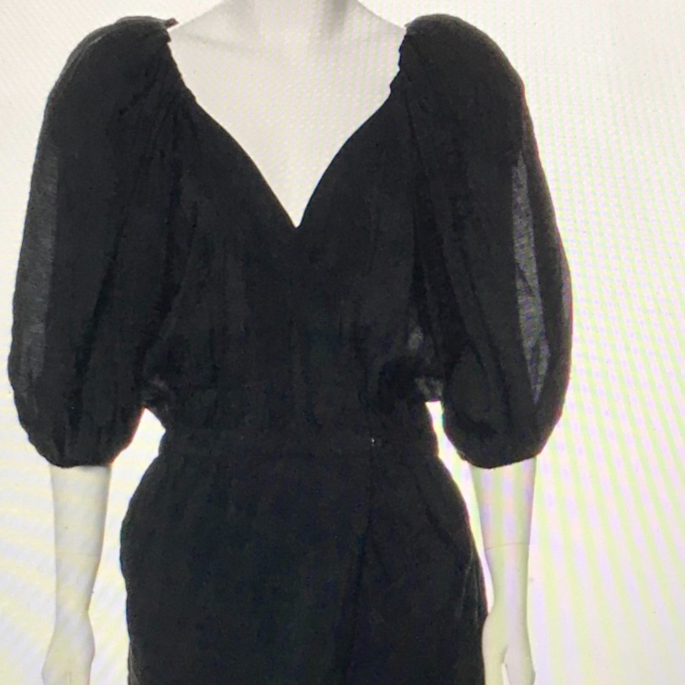 Elizabeth and James dress